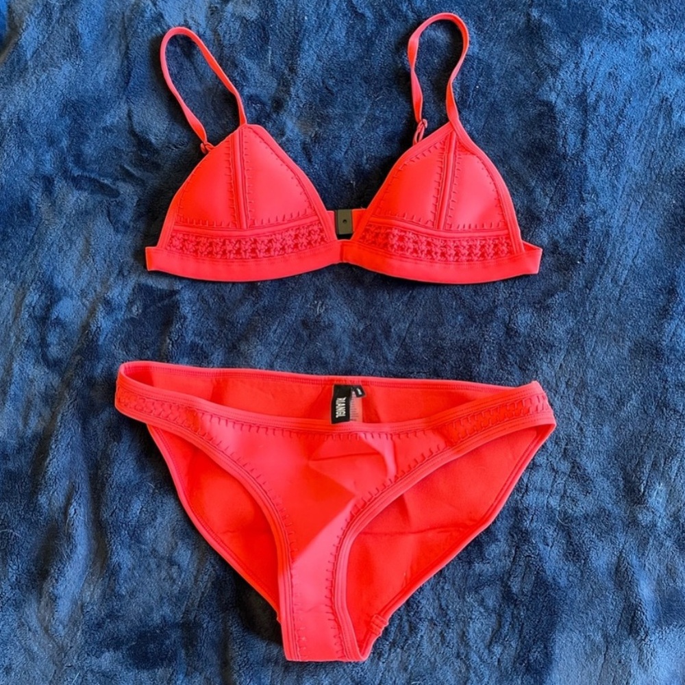 Triangl Red Bikini Set M/L + Matching Bag